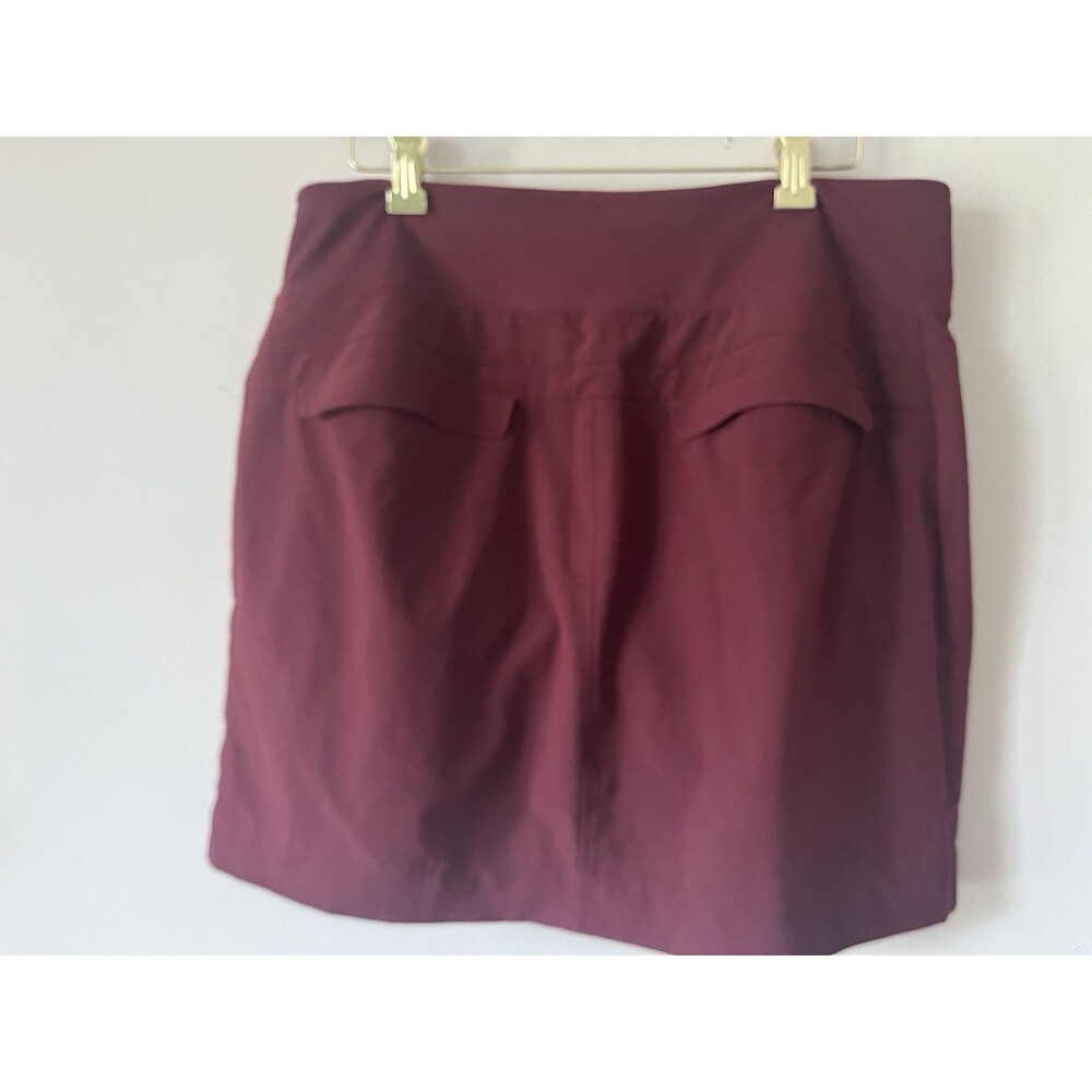 Athleta Skort Womens 10 Burgundy Wine Built In Shorts Zip Pockets Athletic - Picture 3 of 9
